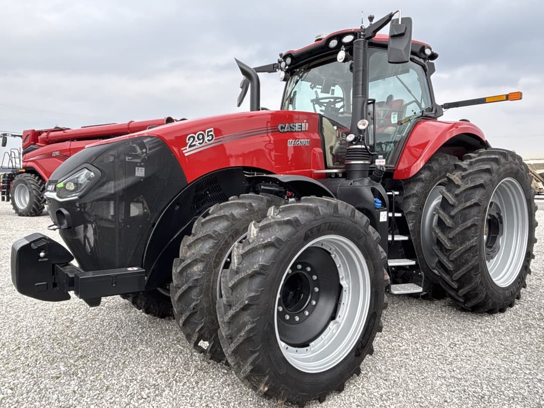 Image of Case IH Magnum 295 Primary image