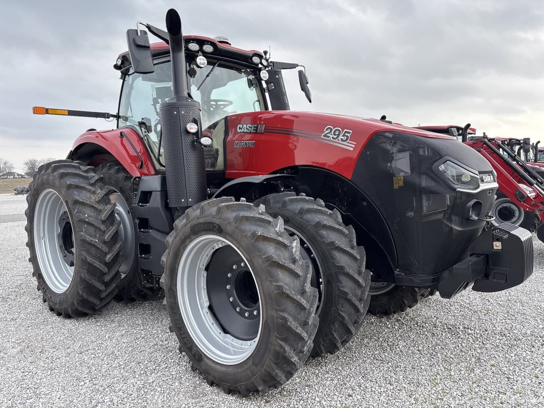 Image of Case IH Magnum 295 Primary image