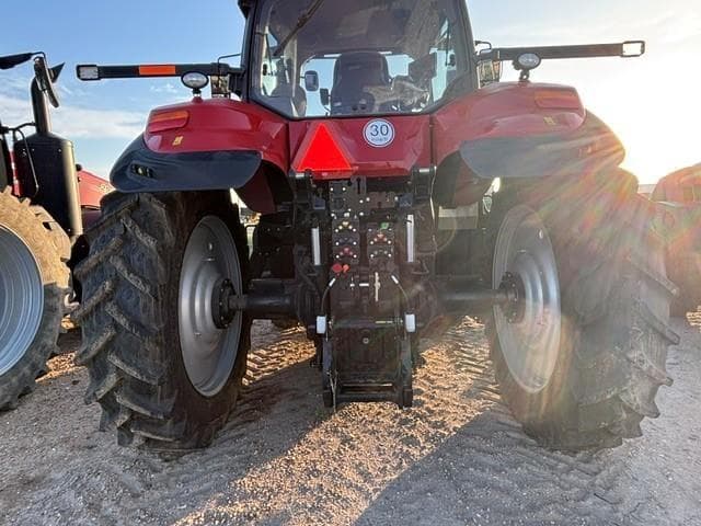 Image of Case IH Magnum 295 equipment image 3
