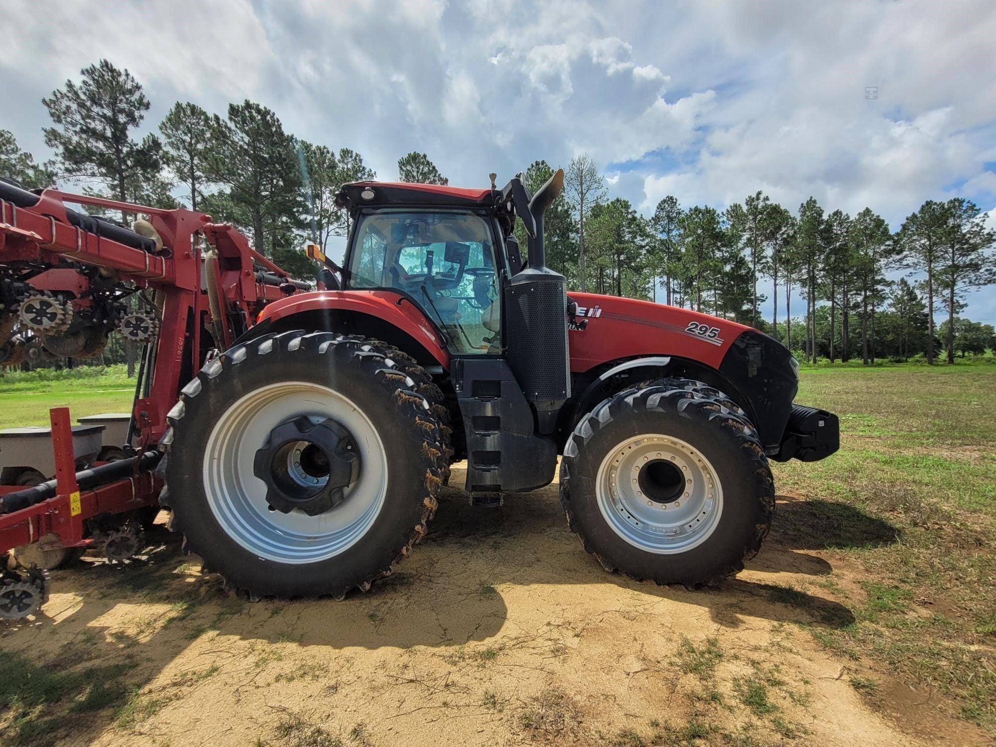 2025 Case IH Magnum 295 Equipment Image0
