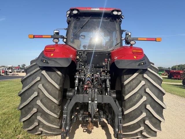 Image of Case IH Magnum 295 equipment image 3