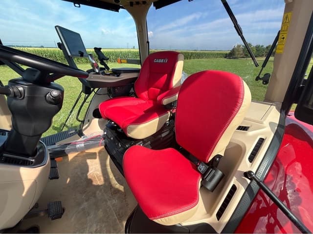 Image of Case IH Magnum 295 equipment image 4