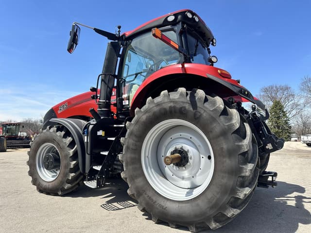 Image of Case IH Magnum 295 equipment image 1