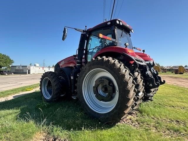 Image of Case IH Magnum 325 equipment image 2