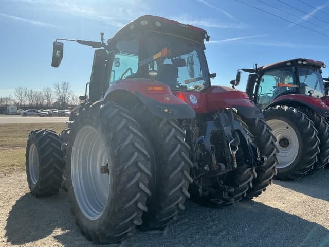 Image of Case IH Magnum 325 equipment image 4