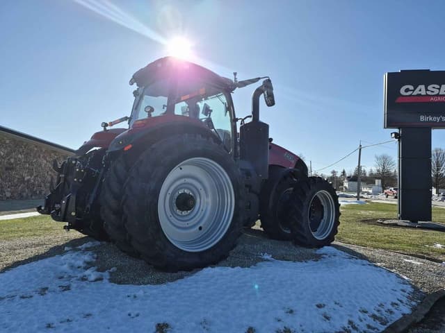 Image of Case IH Magnum 355 equipment image 2
