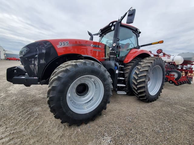 Image of Case IH Magnum 355 equipment image 2