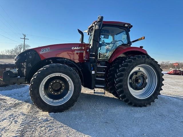 Image of Case IH Magnum 355 equipment image 1