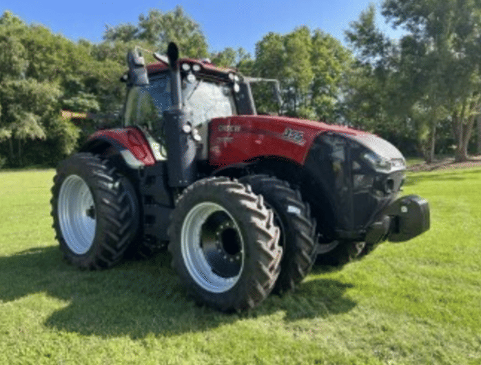Image of Case IH Magnum 355 Image 1