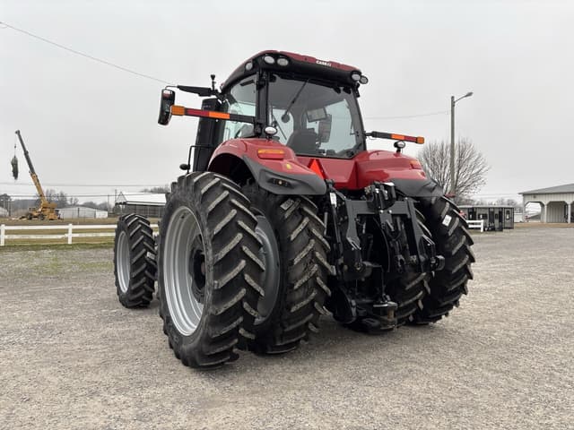 Image of Case IH Magnum 355 equipment image 4