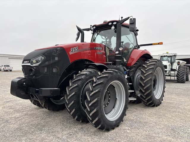 Image of Case IH Magnum 355 equipment image 3