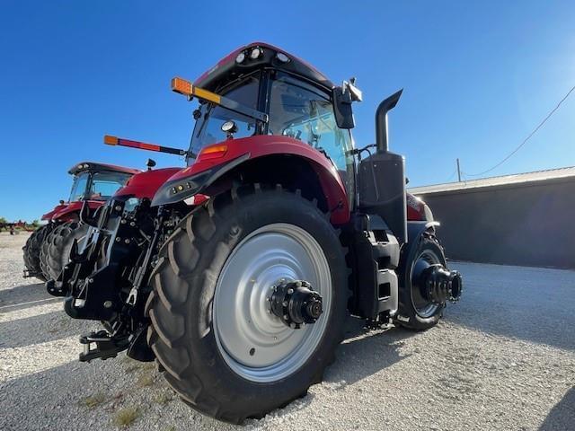 Image of Case IH Magnum 355 equipment image 4