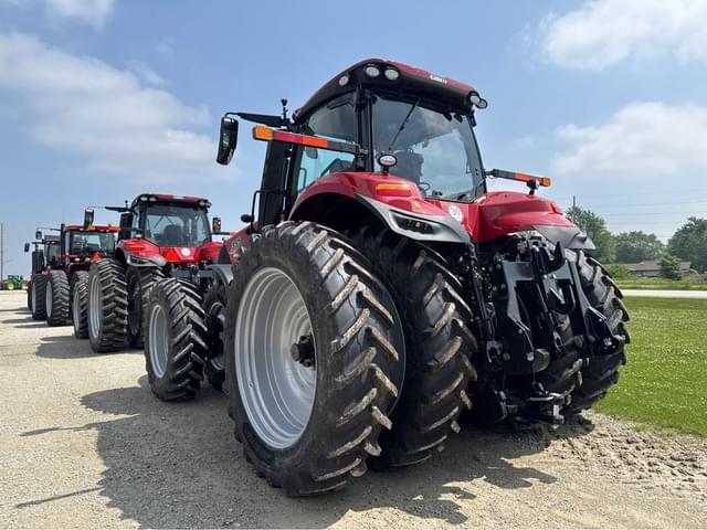Image of Case IH Magnum 355 equipment image 4