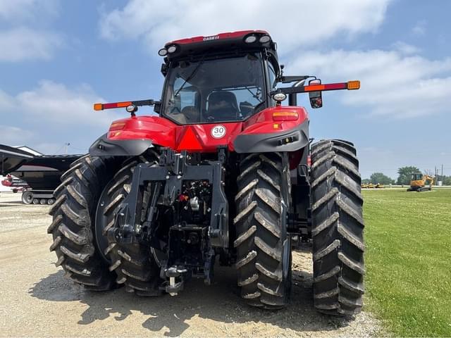 Image of Case IH Magnum 355 equipment image 3