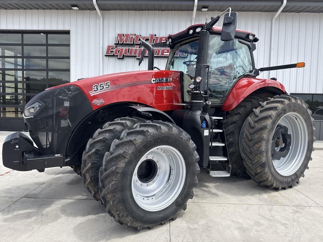 Image of Case IH Magnum 355 Primary image