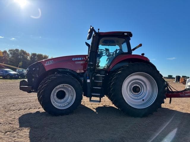 Image of Case IH Magnum 355 equipment image 4