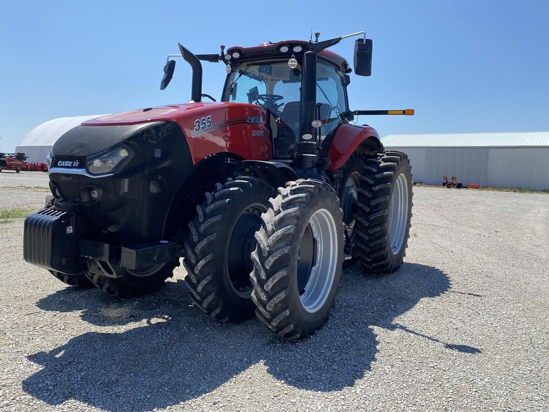 Image of Case IH Magnum 355 Primary image