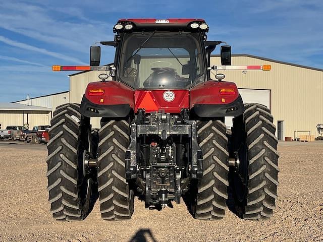 Image of Case IH Magnum 355 equipment image 4