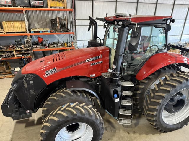 Image of Case IH Magnum 385 equipment image 3