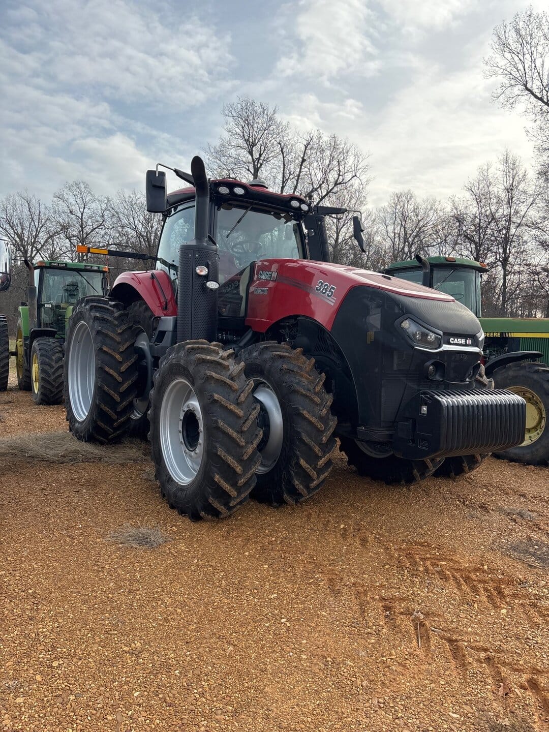 2025 Case IH Magnum 385 Equipment Image0