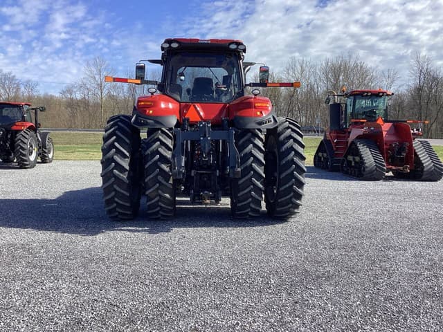 Image of Case IH Magnum 385 equipment image 3
