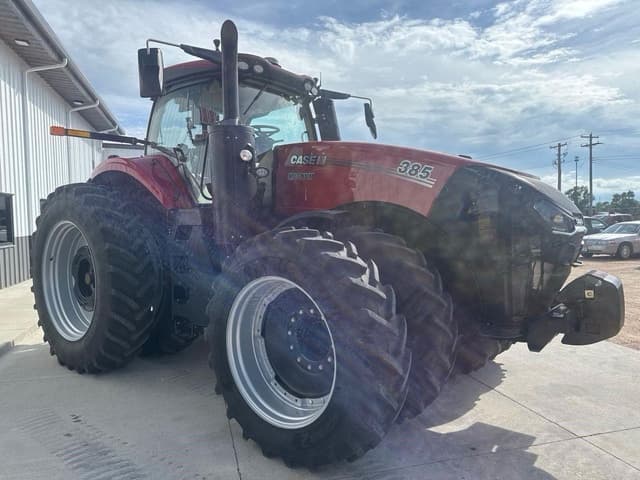 Image of Case IH Magnum 385 equipment image 2