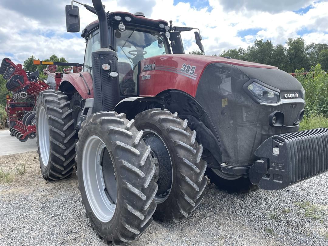Image of Case IH Magnum 385 Image 0