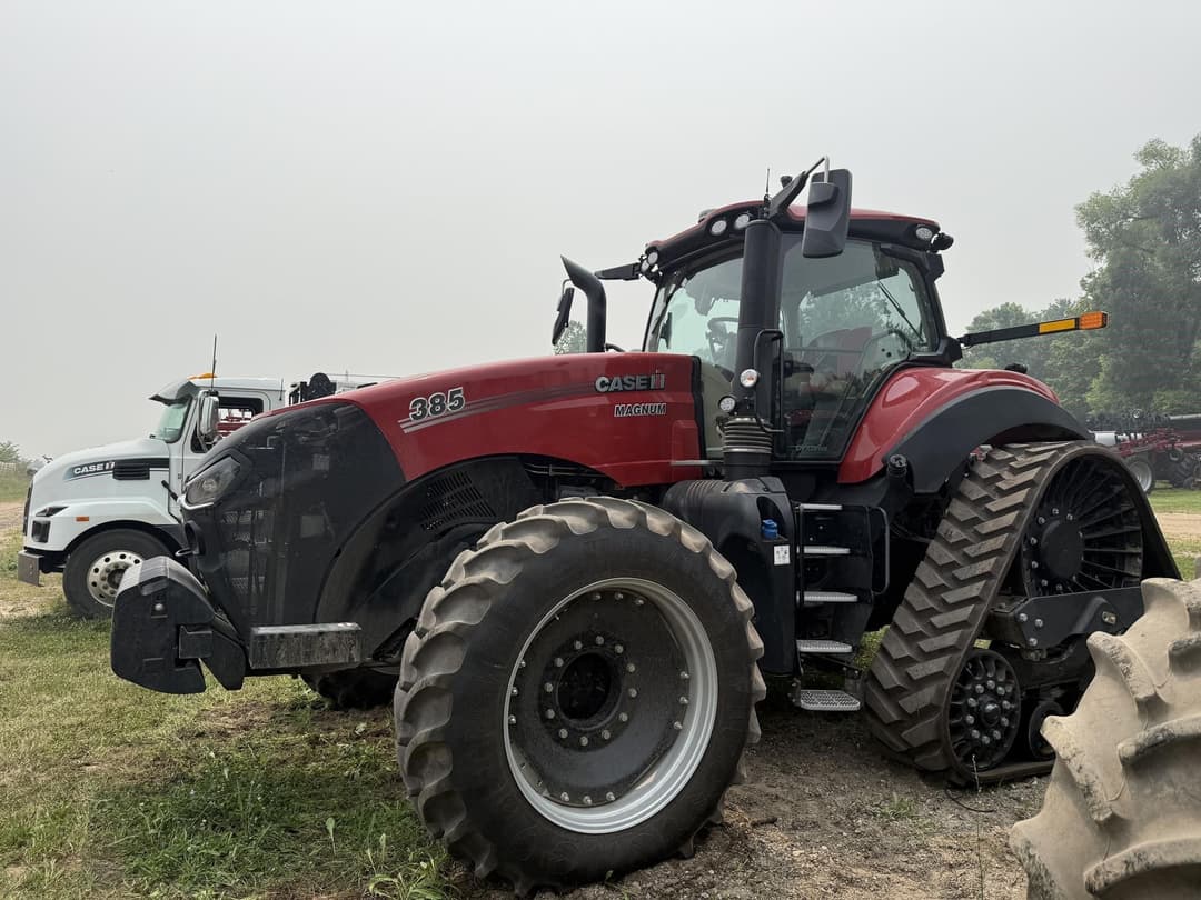 Image of Case IH Magnum 385 Image 0