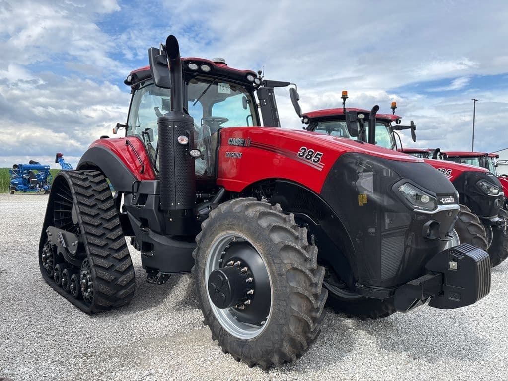 Image of Case IH Magnum 385 Rowtrac Primary image