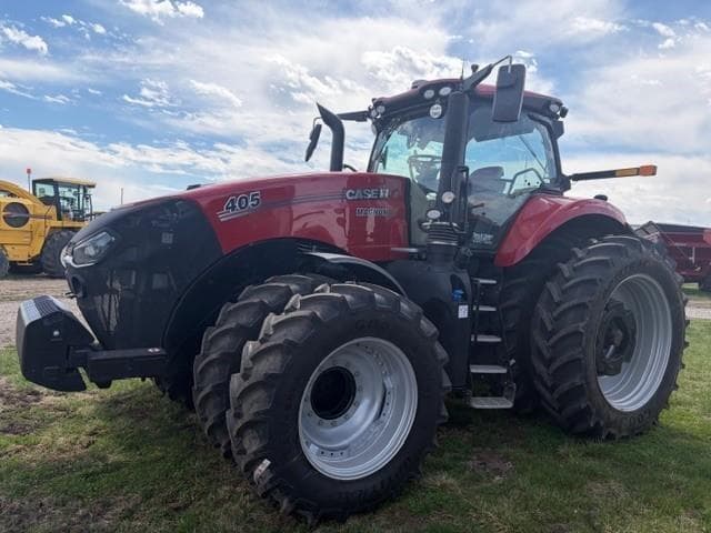 Image of Case IH Magnum 405 equipment image 2