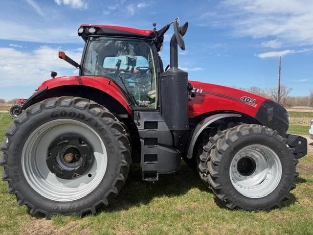 Image of Case IH Magnum 405 equipment image 3