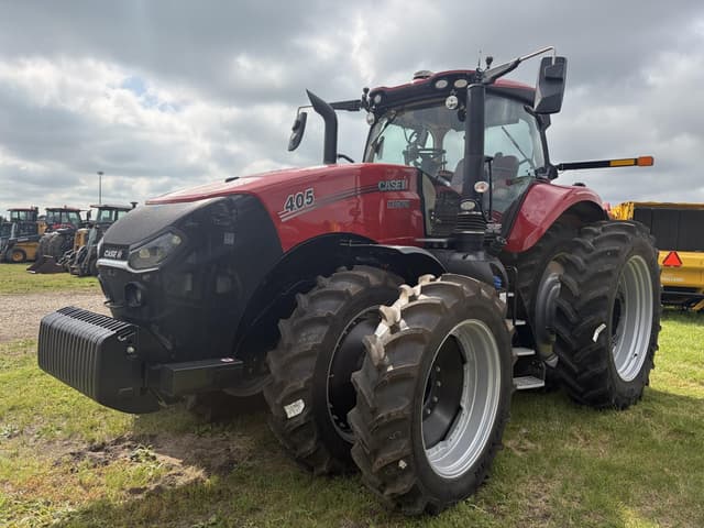 Image of Case IH Magnum 405 equipment image 2