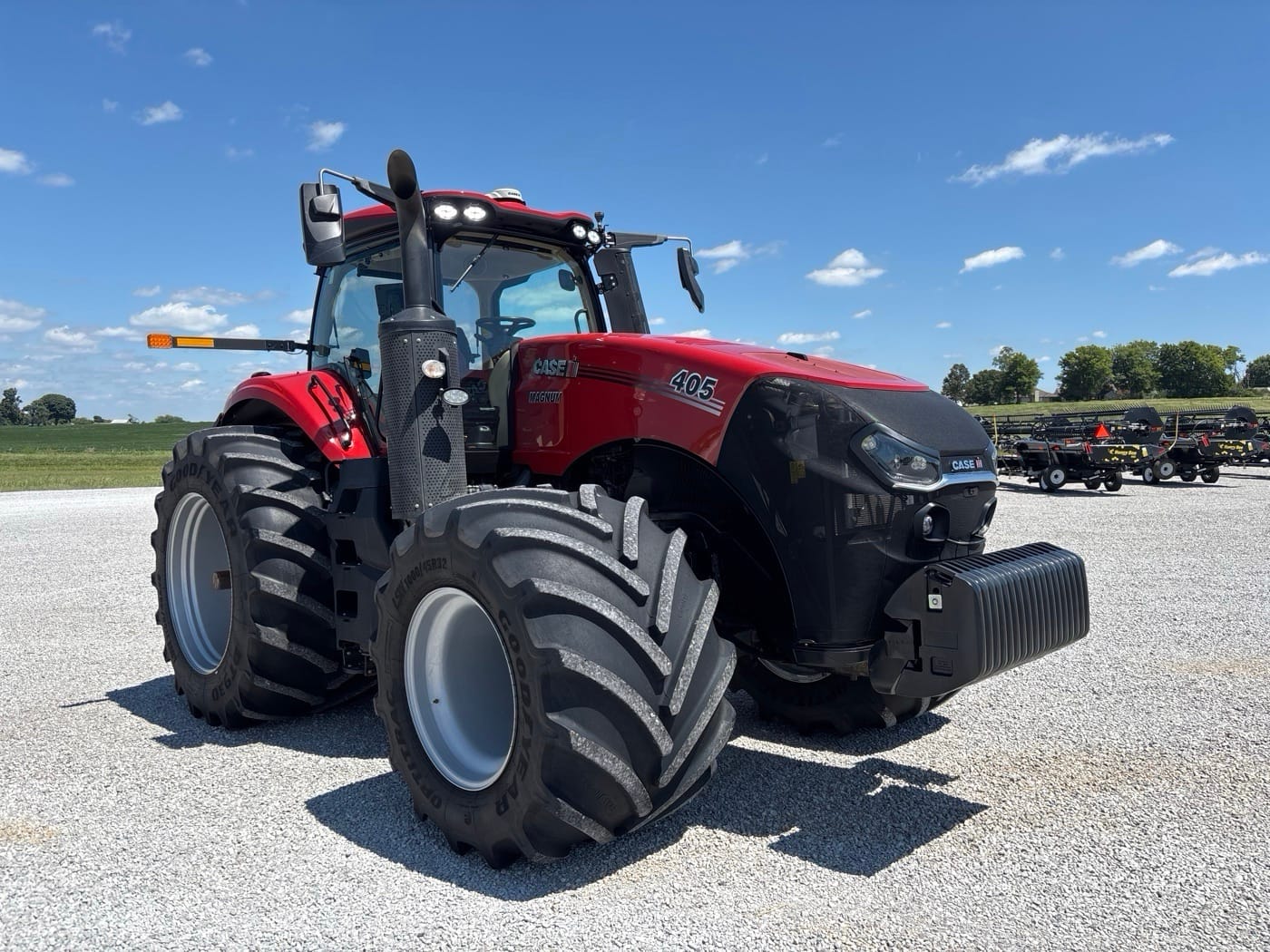 2025 Case IH Magnum 405 Equipment Image0