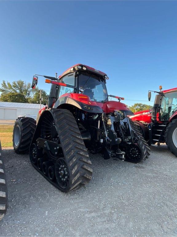 Image of Case IH Magnum 405 Rowtrac equipment image 3