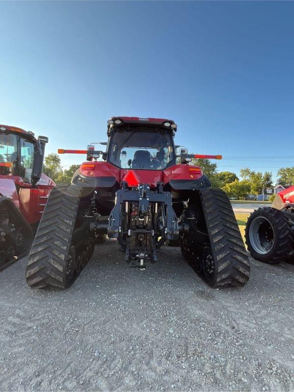 Image of Case IH Magnum 405 Rowtrac equipment image 4