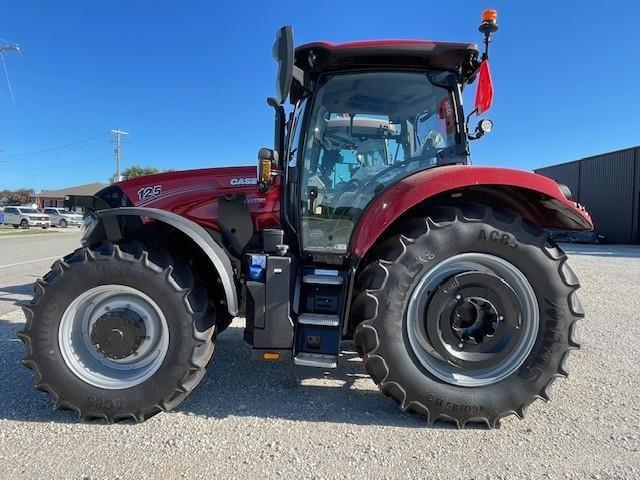 Image of Case IH Maxxum 125 equipment image 1