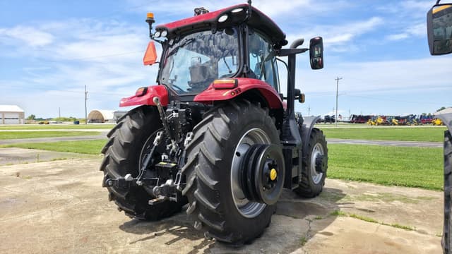 Image of Case IH Maxxum 150 equipment image 4
