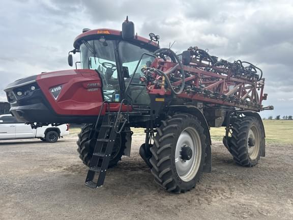 Image of Case IH Patriot 4350 equipment image 2