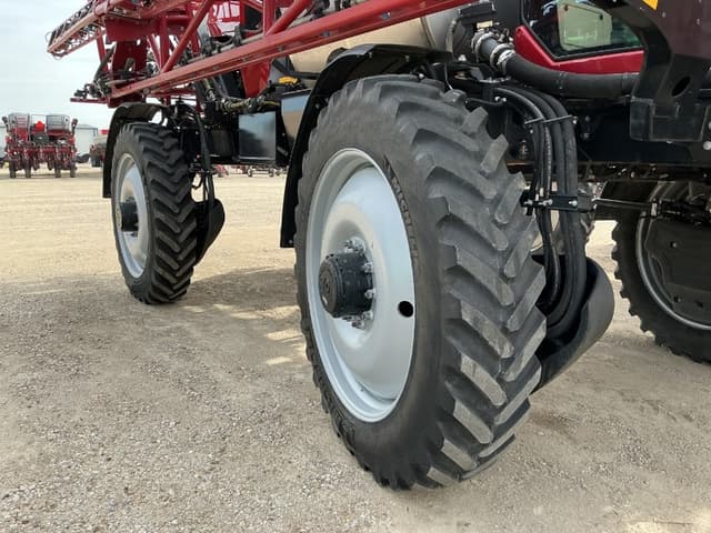 Image of Case IH Patriot 4350 equipment image 1