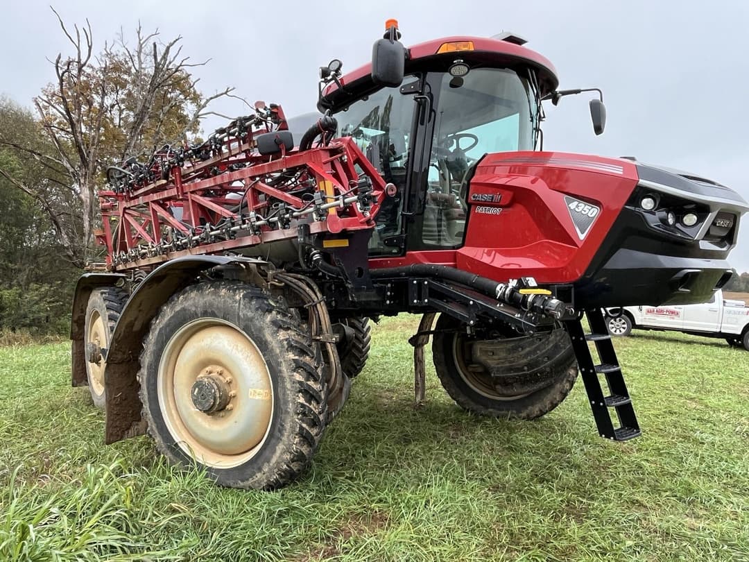 Image of Case IH Patriot 4350 Primary image