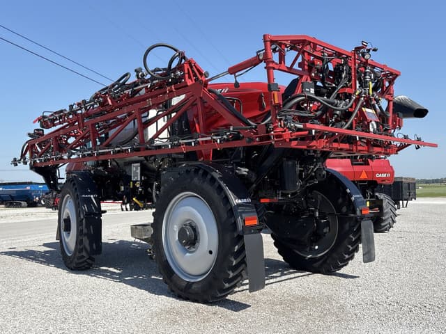 Image of Case IH Patriot 4450 equipment image 4