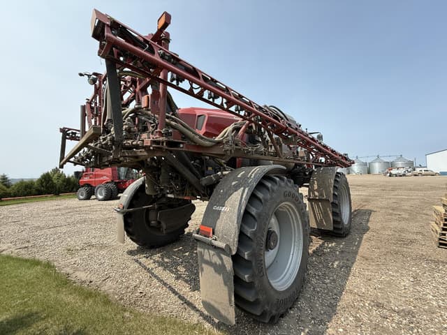 Image of Case IH Patriot 4450 equipment image 2