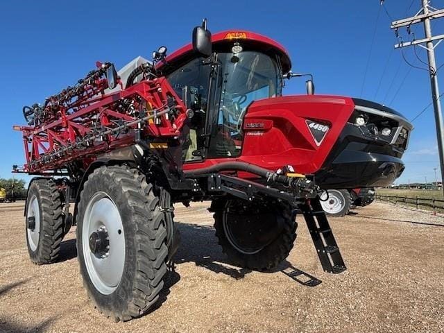 2025 Case IH Patriot 4450 Equipment Image0