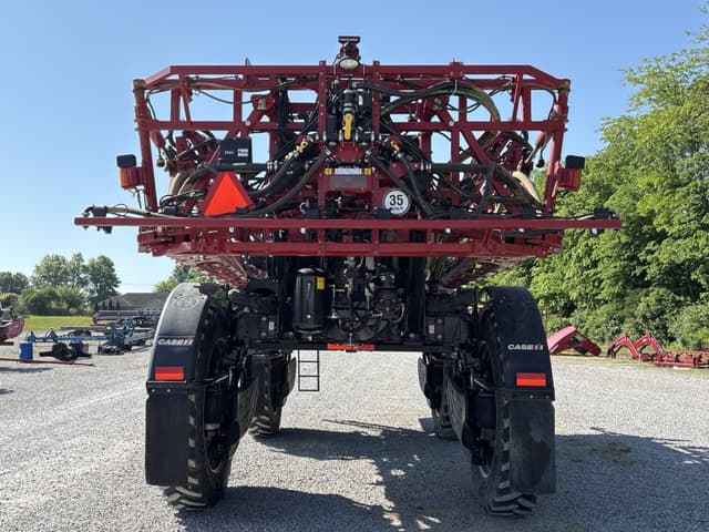Image of Case IH Patriot 4450 equipment image 3
