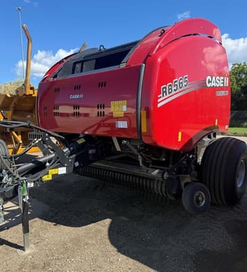 Main image Case IH RB565