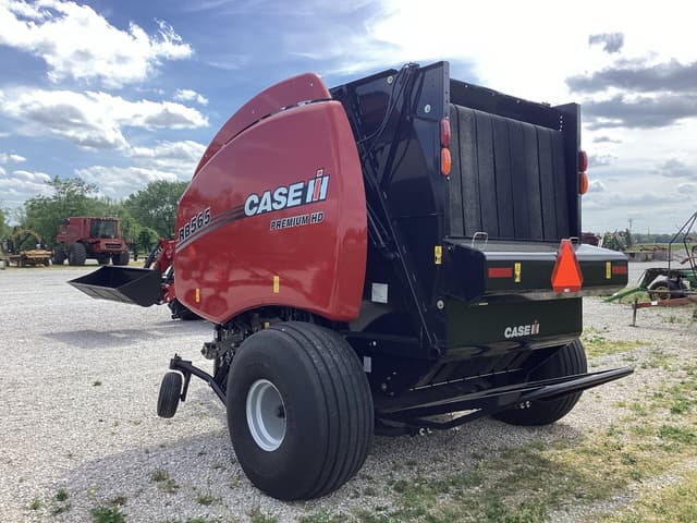 Image of Case IH RB565 equipment image 4