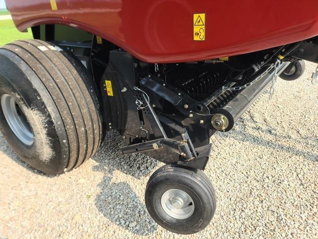 Image of Case IH RB565 Premium HD equipment image 3