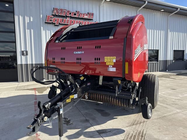 Image of Case IH RB565 Premium equipment image 1