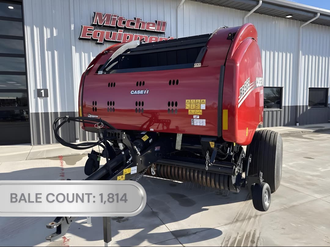 Image of Case IH RB565 Premium Primary image