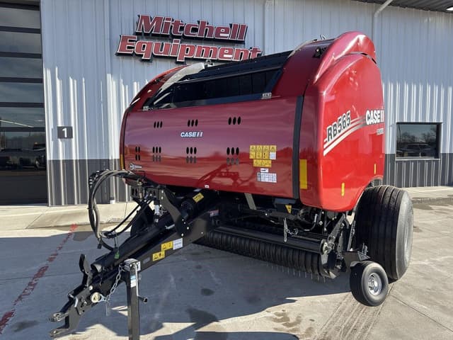 Image of Case IH RB565 Premium equipment image 1